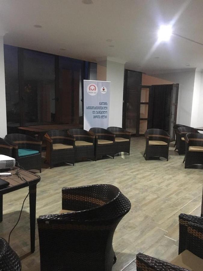 Hotel Lazi 科布列季 外观 照片